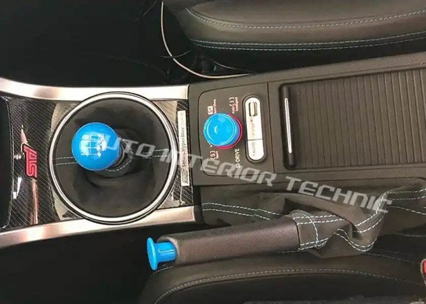 Auto Interior Technic Shift Boot (15-21 Subaru WRX)