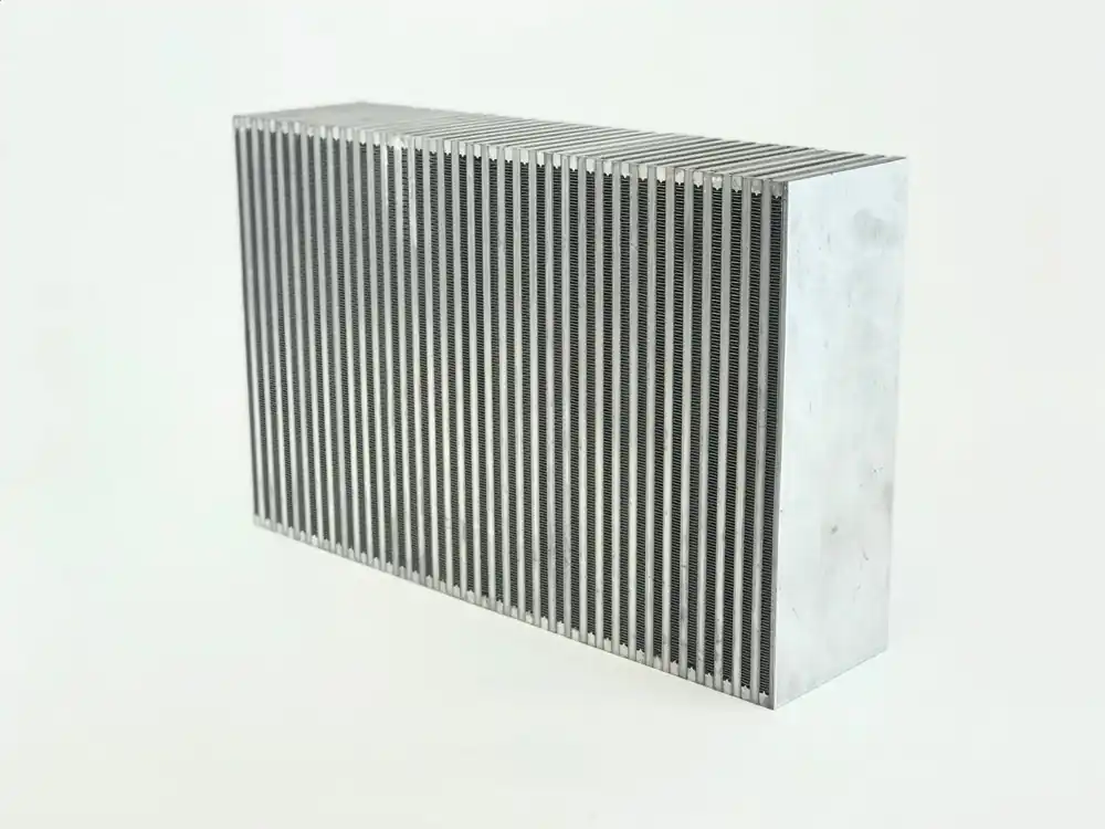 CSF High Performance Bar&plate intercooler core 22L x 14H x 5.5W (Vertical Flow) / Nissan R35 GT-R Fitment (CSF8117W)
