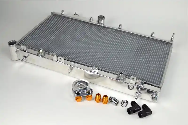 CSF 2-Row Radiator w/Built-In Oil Cooler (08-15 Subaru WRX/STI) (CSF7042O)