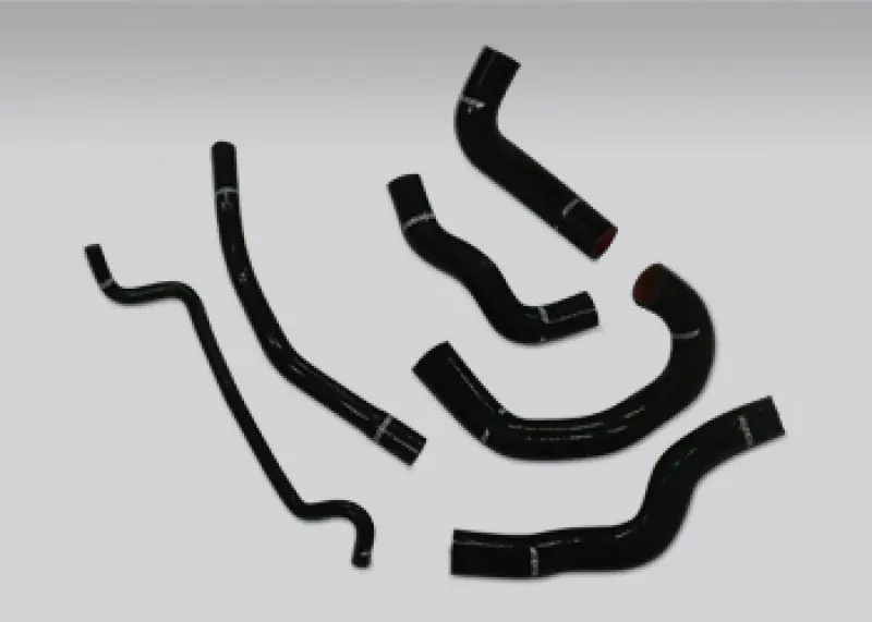 Mishimoto 05-06 Ford Mustang GT V8 / 05-10 GT500 Black Silicone Hose Kit (MISMMHOSE-MUS-05BK)
