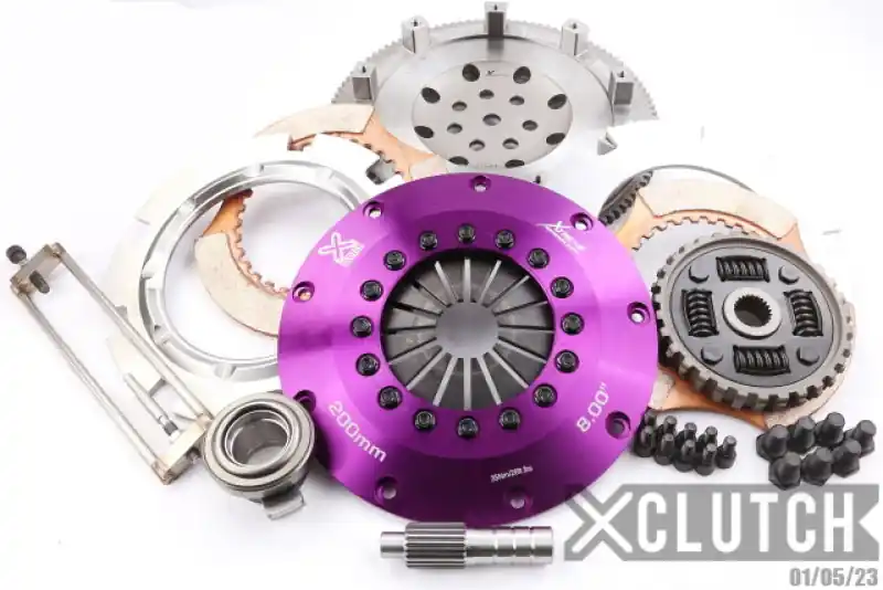 XClutch 1997 Mitsubishi Lancer EVO IV 2.0L 8in Twin Sprung Ceramic Clutch Kit (XCLXKMI20522-2B)