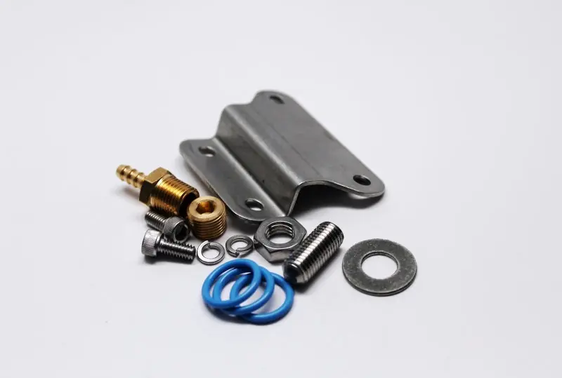 Fuelab Bracket & Hardware Kit for 535xx/545xx Series Regulators (FLB14503)