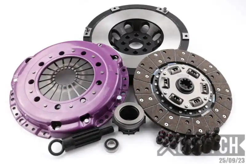 XClutch 01-03 BMW 325Ci Base 2.5L Stage 1 Sprung Organic Clutch Kit (XCLXKBM24508-1A)