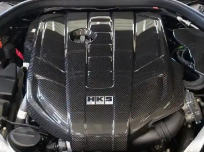 HKS DRY CARBON ENGINE COVER A90 RZ (HKS70026-AT016)