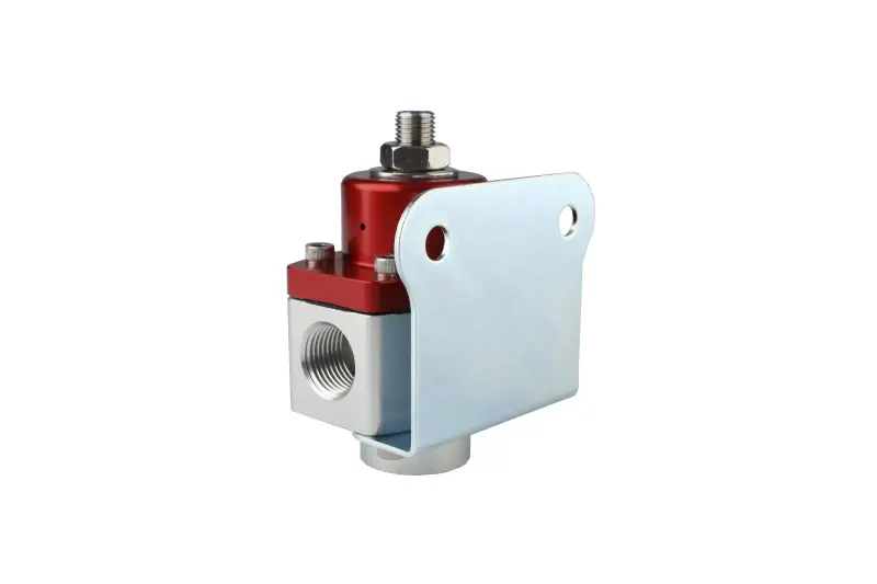 Aeromotive Carbureted Adjustable Regulator - 2-Port 3/8in NPT (AER13205)
