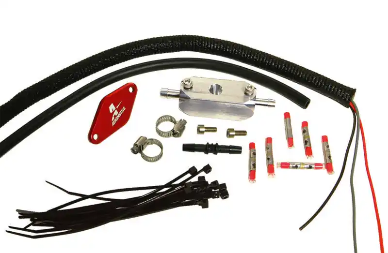 Aeromotive 98.5-04 Ford 4.6 L Fuel Pressure Sensor Relocation Kit (AER17114)