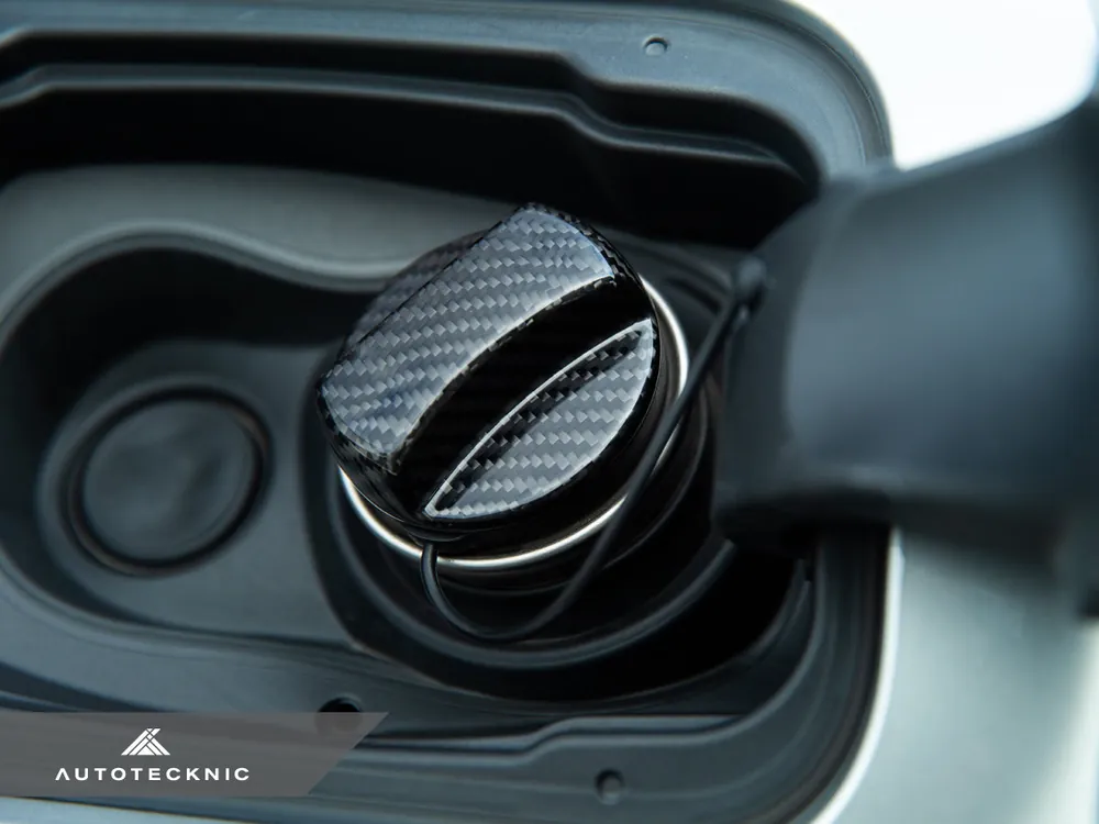 AutoTecknic Dry Carbon Competition Fuel Cap Cover - F25 X3 | F26 X4