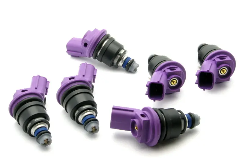 DeatschWerks 96-99 Nissan I30 VQ30 / RB25DET / Maxima VQ30de / 300zx 740cc Side Feed Injectors (DWK01J-00-0740-6)