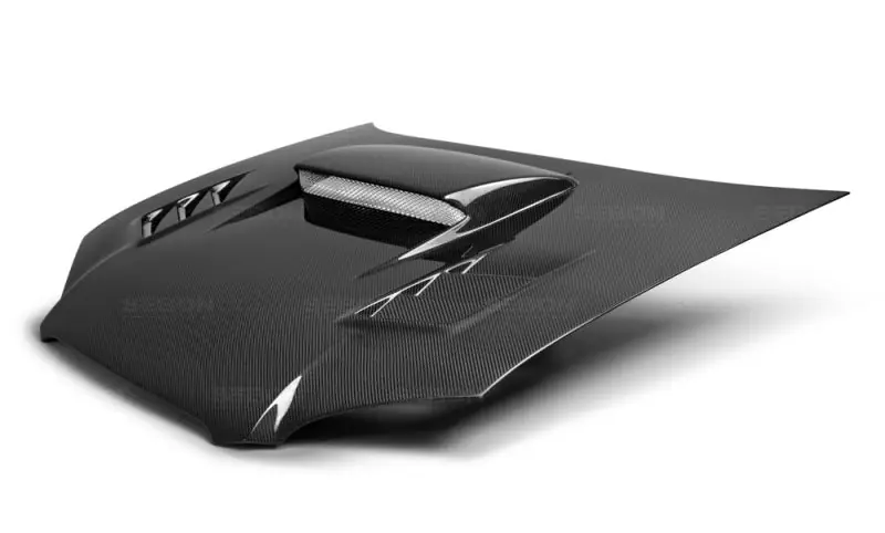 Seibon 04-05 Subaru WRX/STi CWII Carbon Fiber Hood (SEIHD0405SBIMP-CWII)