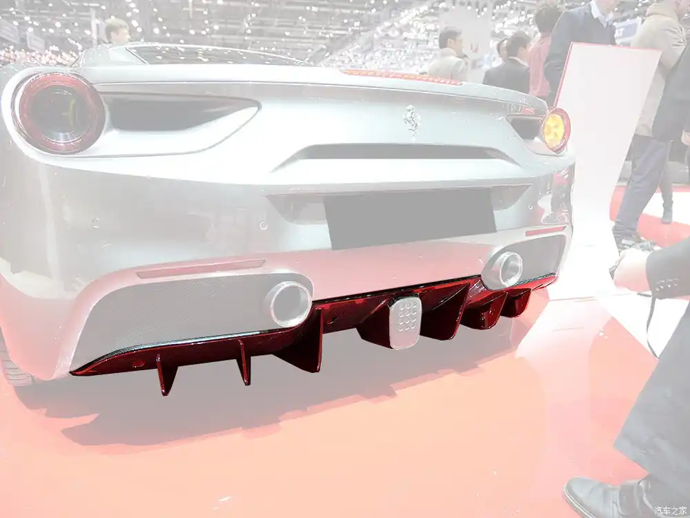 Carbonado 2015-2020 Ferrari 488 GTB Spider OE Style Carbon Fiber Rear Diffuser