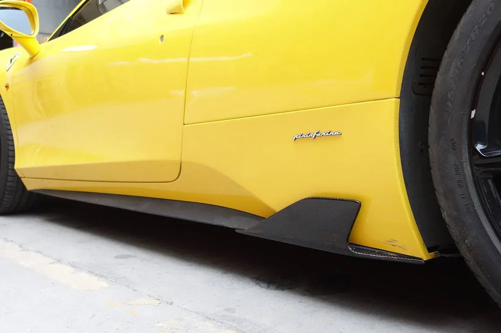 Carbonado 2010-2015 Ferrari 458 Coupe Spider Speciale Style Carbon Fiber Side Skirts Canards