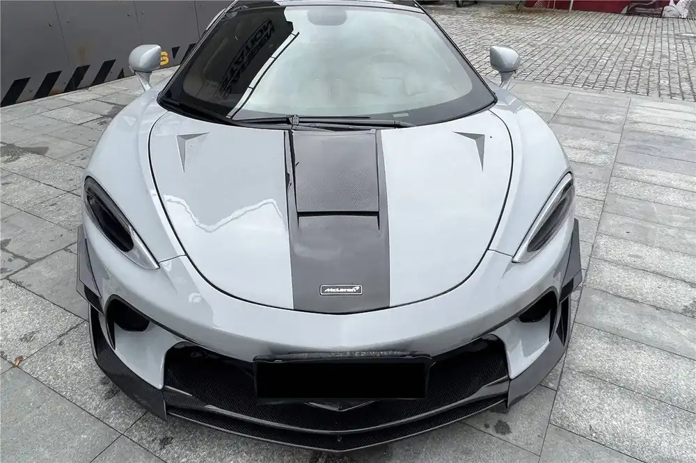 Carbonado 2020-2023 McLaren GT WP Style DRY Carbon Fiber Hood
