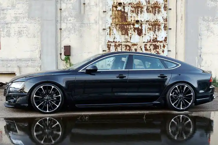 Carbonado 2012-2014 Audi A7 WD Style Side Skirts