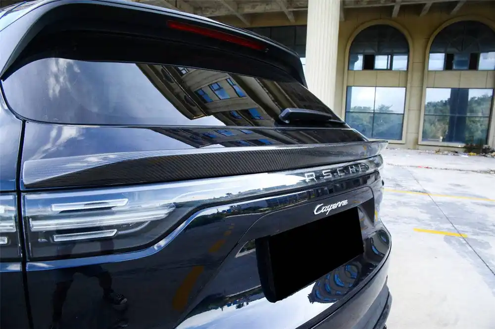 Carbonado 2018-2025 Porsche 9Y0 Cayenne S GTS E-Hybrid OD Style Carbon Fiber Trunk Spoiler