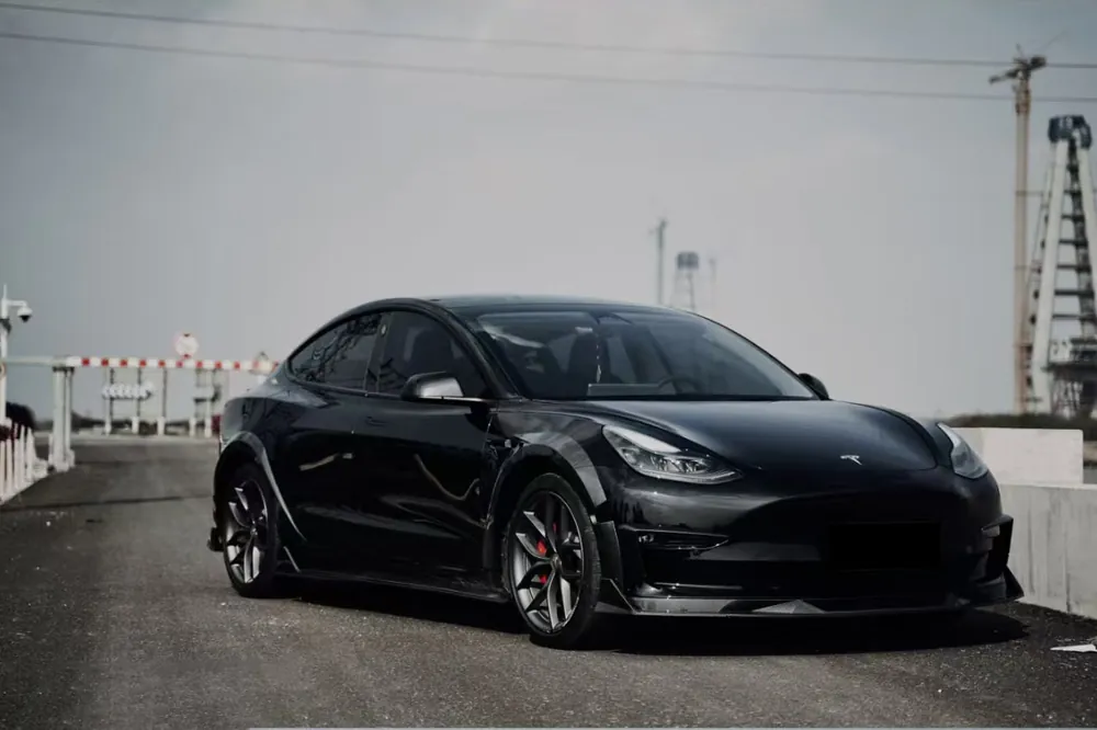 Carbonado 2017-2023 Tesla Pre Model 3 Turbo Style Carbon Fiber & pattern Look Wide body kit