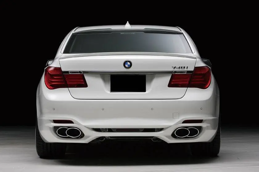 Carbonado 2009-2015 BMW 7 Series F01 F02 WD Style Rear Bumper With Tips