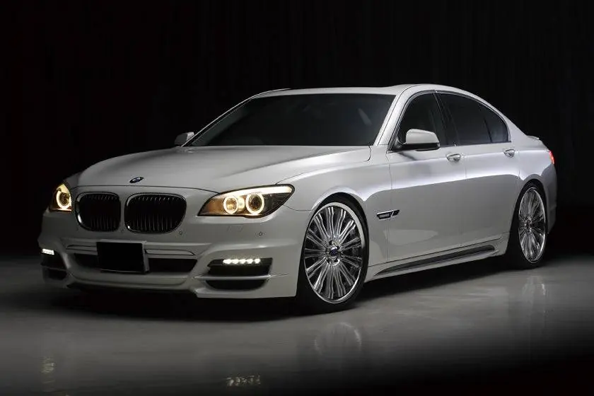 Carbonado 2009-2015 BMW 7 Series F01 WD Style Full Body Kit