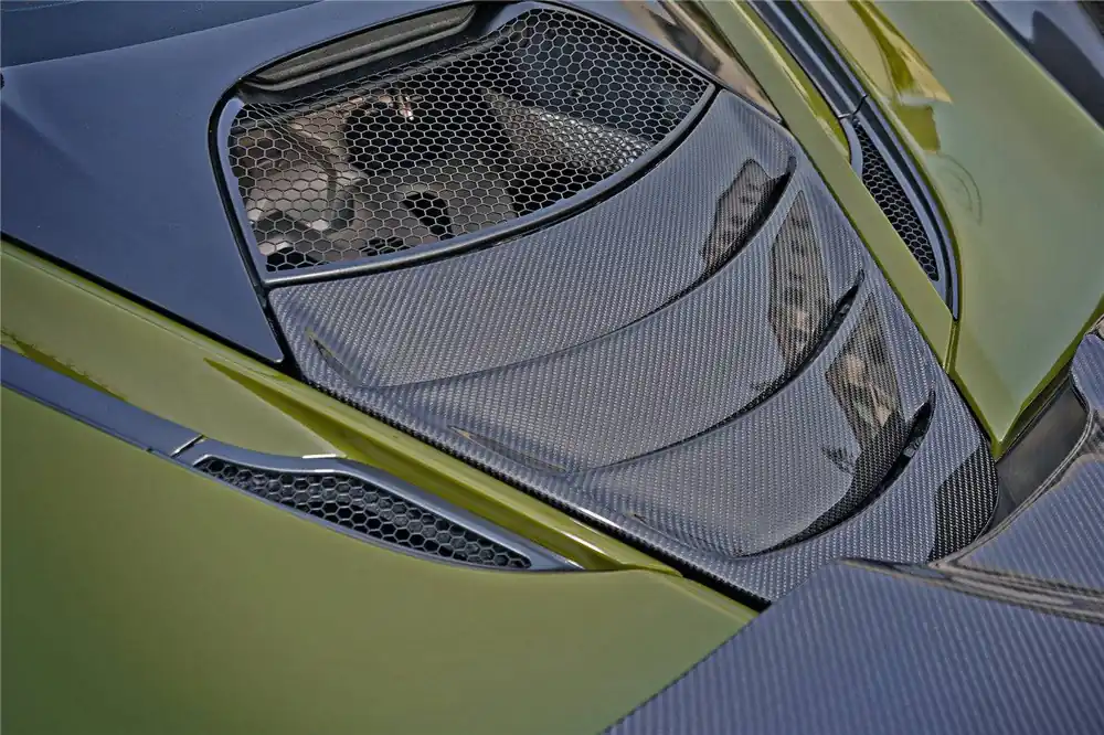 Carbonado Dry Carbon Fiber Engine Cover Replacement | 2017-2022 McLaren 720S Coupe Only