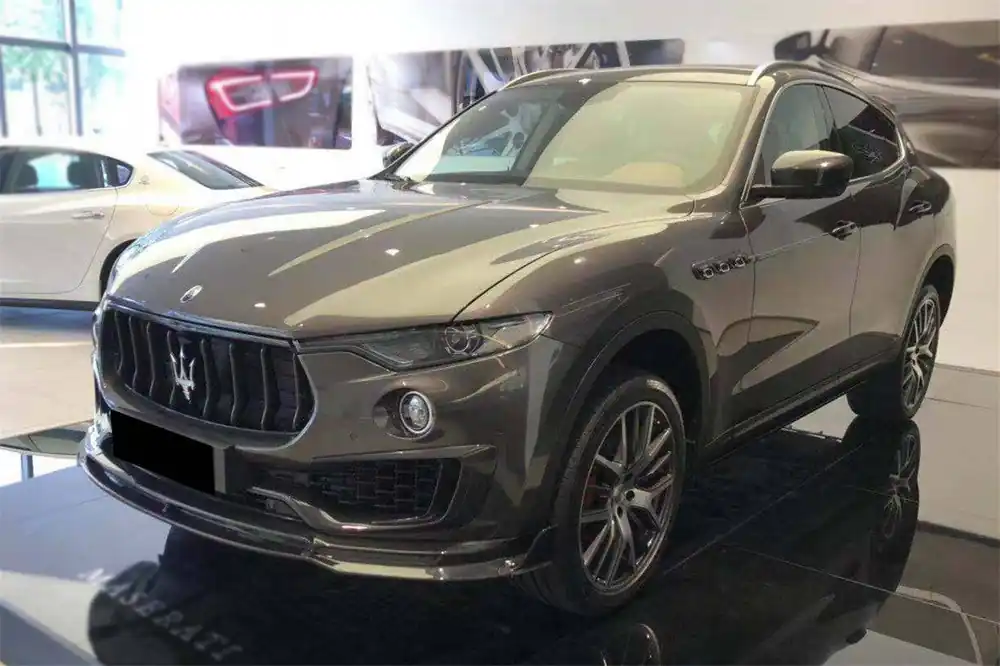 Carbonado 2016-2023 Maserati Levante OD Style Carbon Fiber Front Lip