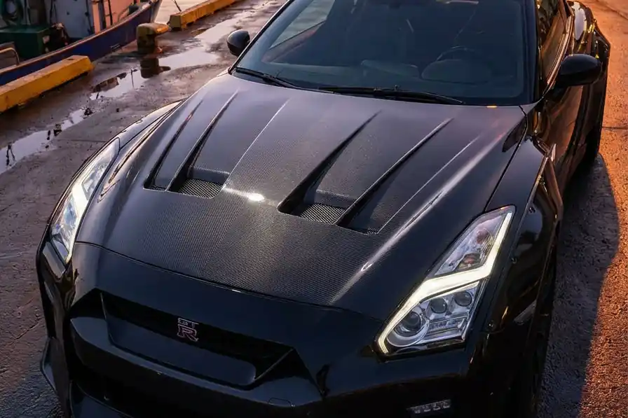 Carbonado LB3 Style Carbon Fiber Hood | 2017-2023 Nissan GTR R35