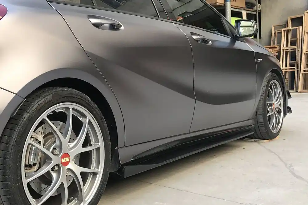 Carbonado 2016-2018 Mercedes Benz W176 A45 AMG RZS Style Carbon Fiber Side Skirts