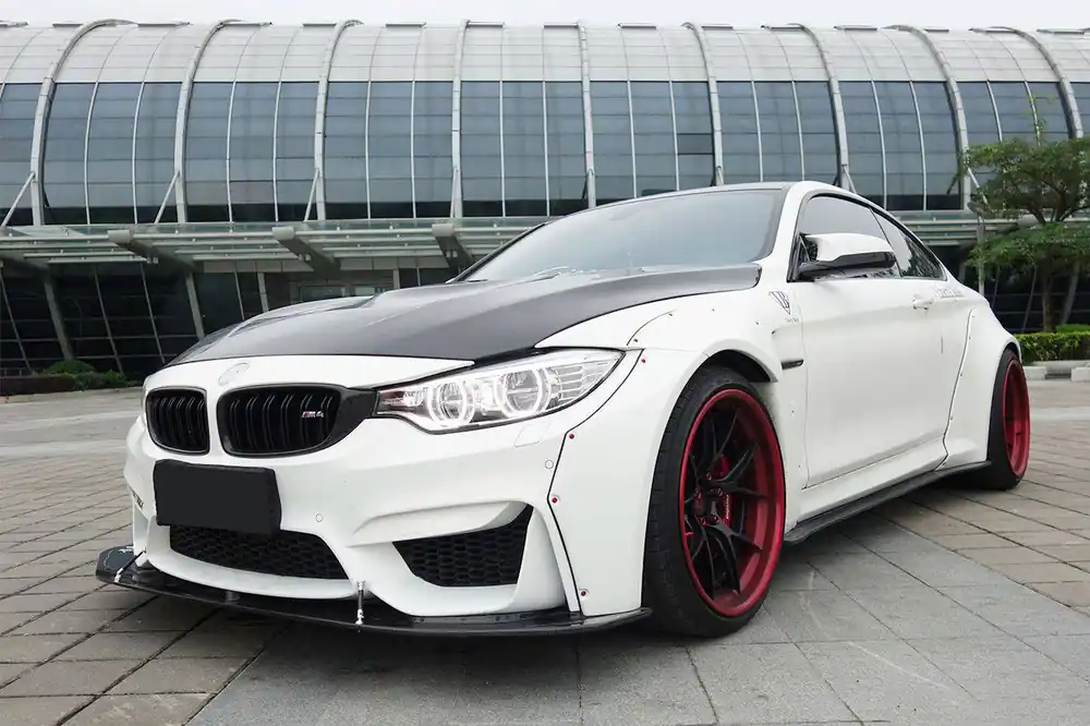 Carbonado DE Style Fender Flares | 2021-2024 BMW M2 G87