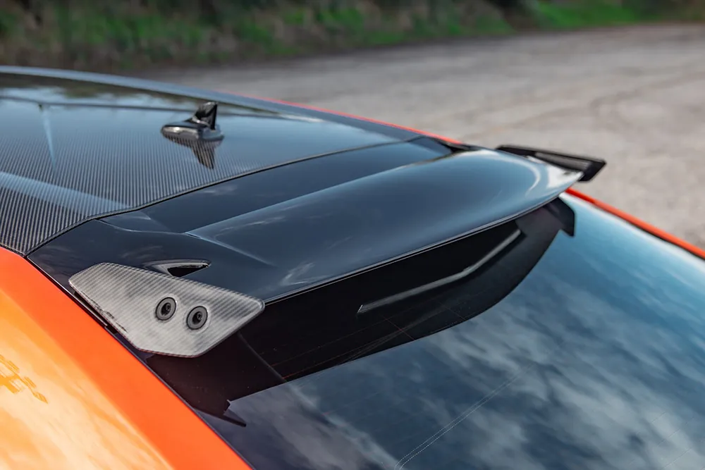 Carbonado Performante Style Dry Carbon Fiber Roof Spoiler | 2018-2025 Lamborghini Urus