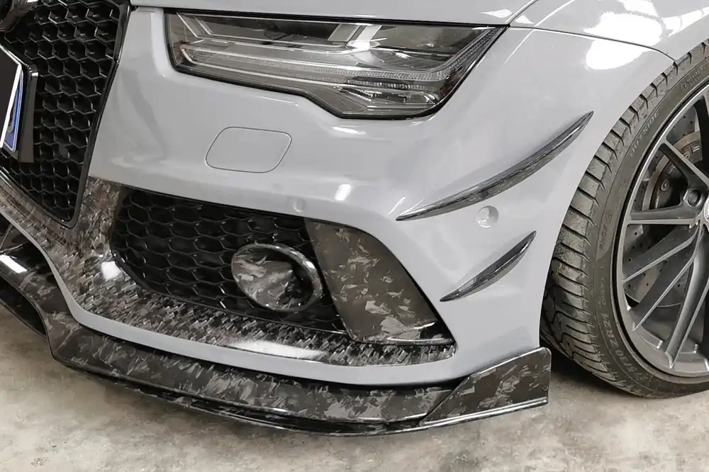Carbonado 2016-2019 Audi RS7 MAN Style Dry Carbon Fiber Trunk Front Bumper Vent Caps