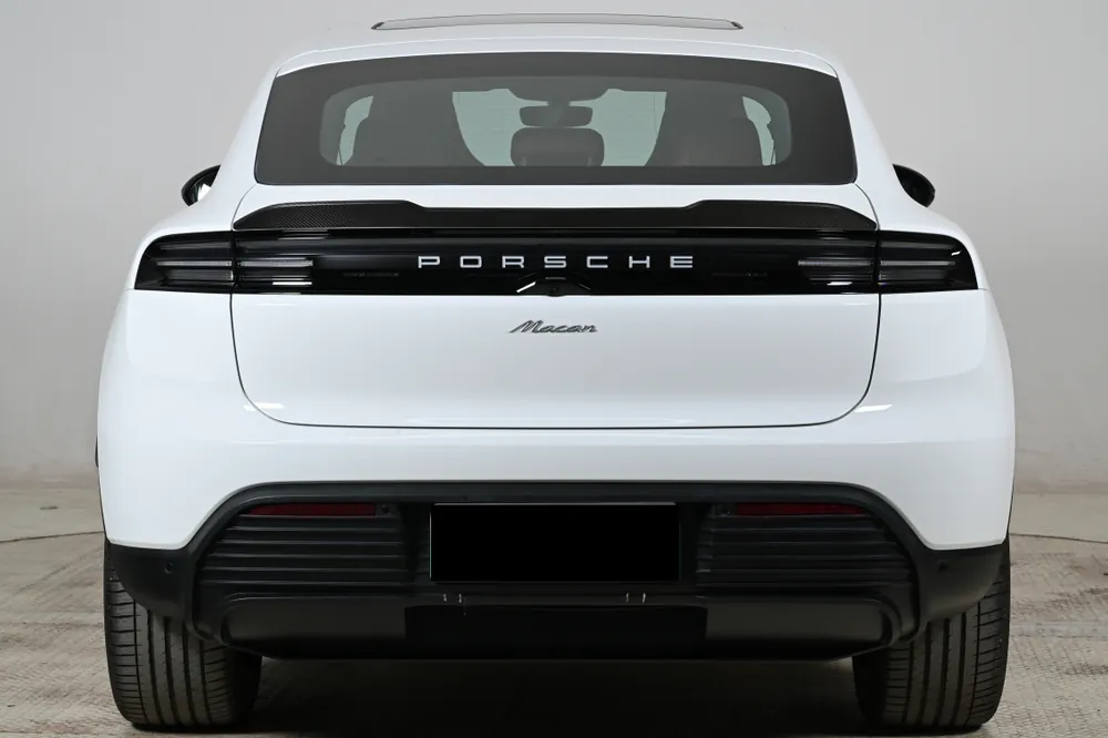 Carbonado KDA Style Dry Carbon Fiber Trunk Spoiler | 2024-2025 Porsche 95c Macan