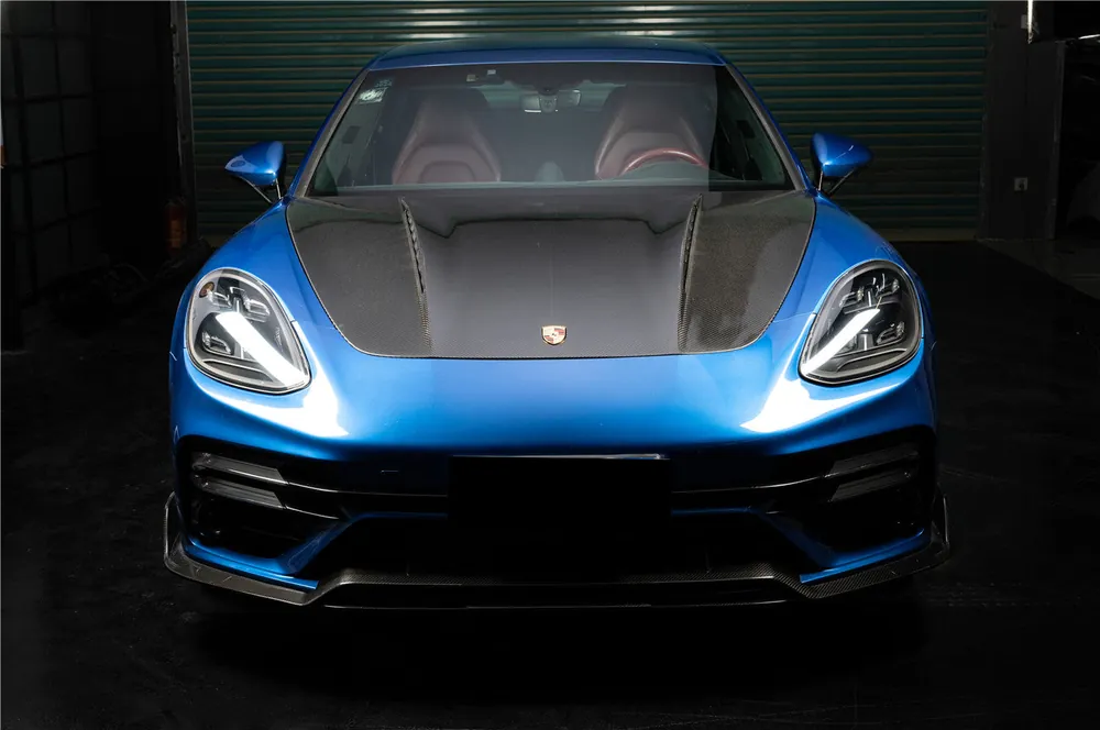 Carbonado 2017-2023 Porsche Panamera 971 4S Turbo SD GTS TP Style Dry Carbon Fiber Hood