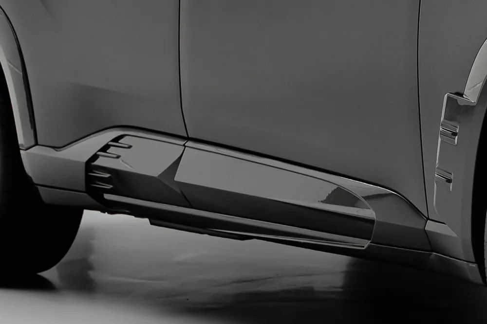 Carbonado 2023-2025 BMW XM G09 LD Style Dry Carbon Fiber Side Skirts With Under Board