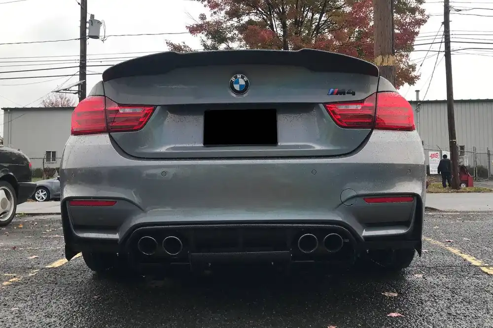 Carbonado 2014-2020 BMW M3 F80 M4 F82 VA Style Carbon Fiber Rear Diffuser Lip