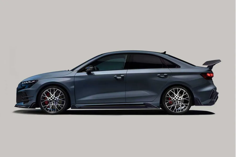 Carbonado 2025-UP Audi RS3 S3 8Y.5 Sedan AD Style Autoclave Carbon Fiber Side Skirts