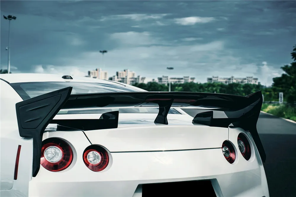 Carbonado 2007-2025 Nissan GTR R35 CBA DBA EBA VS Style Carbon Fiber Trunk Wing Spoiler