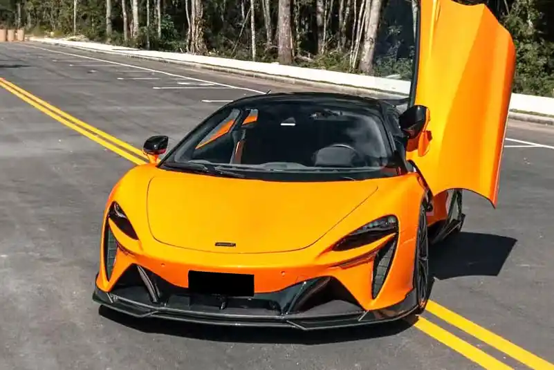 Carbonado AM Style Autoclave Carbon Fiber Front Lip | 2023-UP McLaren Artura Coupe/Spider