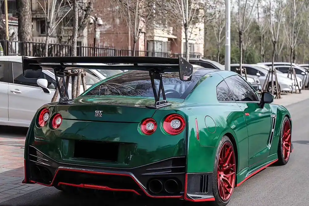 Carbonado VTX Style Trunk Spoiler | 2008-2023 Nissan GTR R35