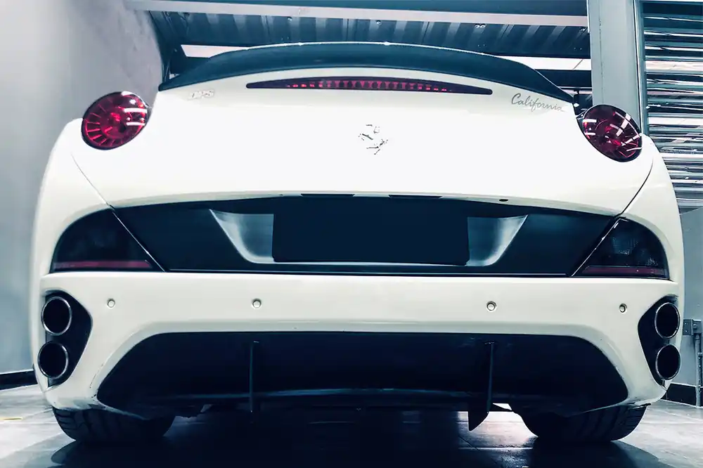 DarwinPRO 2009-2014 Ferrari California BKSS Style Carbon Fiber Rear Diffuser Canards