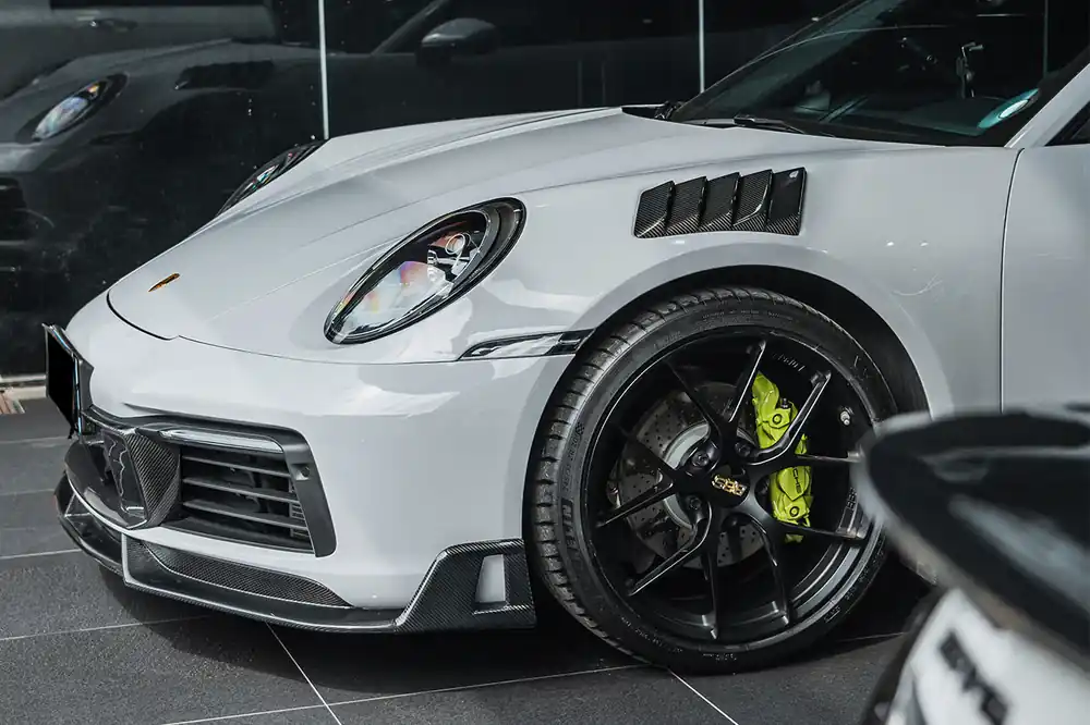 DarwinPRO 2019-2023 Porsche 911 992 Carrera S & 4 & 4S & Targa & Cabriolet BKSS Style Front Fender