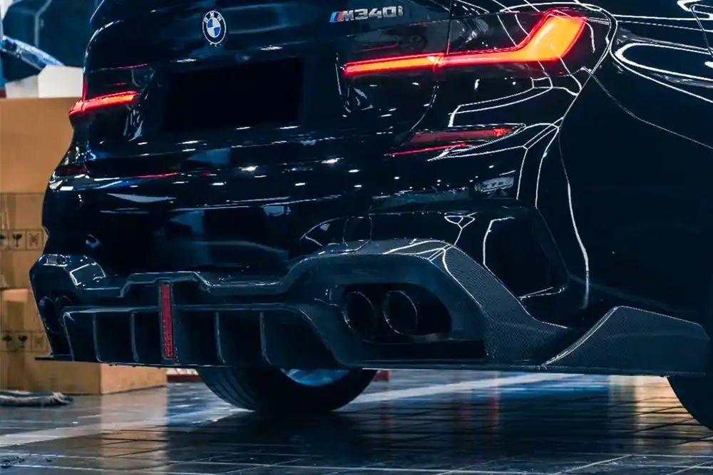 DarwinPRO 2019-2022 BMW 3 Series G20 G28 BKSS Style Carbon Fiber Rear Diffuser (For QUAD Exhaust tips)