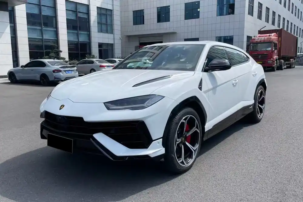 DarwinPRO 2018-2025 Lamborghini URUS Convert Performante Style Side Skirts