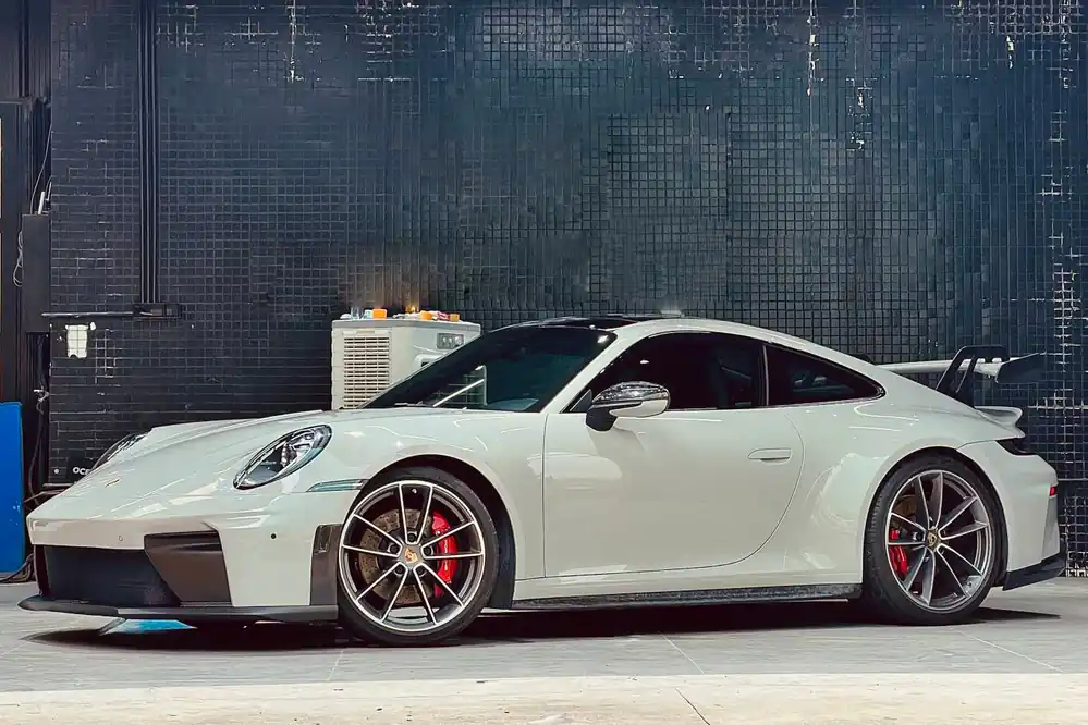 DarwinPRO 24-UP Porsche 911 992.2 Carrera & S & 4 & 4S & Targa & Cabriolet & Convert 992.2 GT3 Style Full Body Kit