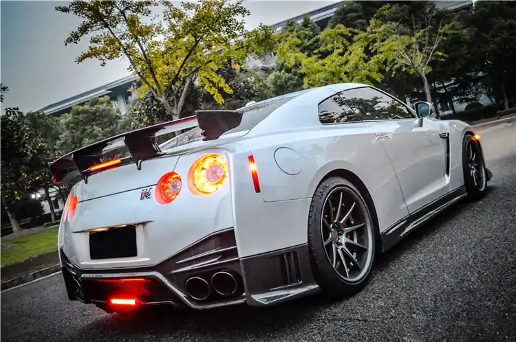 DarwinPRO 2012-2023 Nissan GTR R35 DBA EBA NSM Style Carbon Fiber Rear Diffuser Undertary With canards & break light
