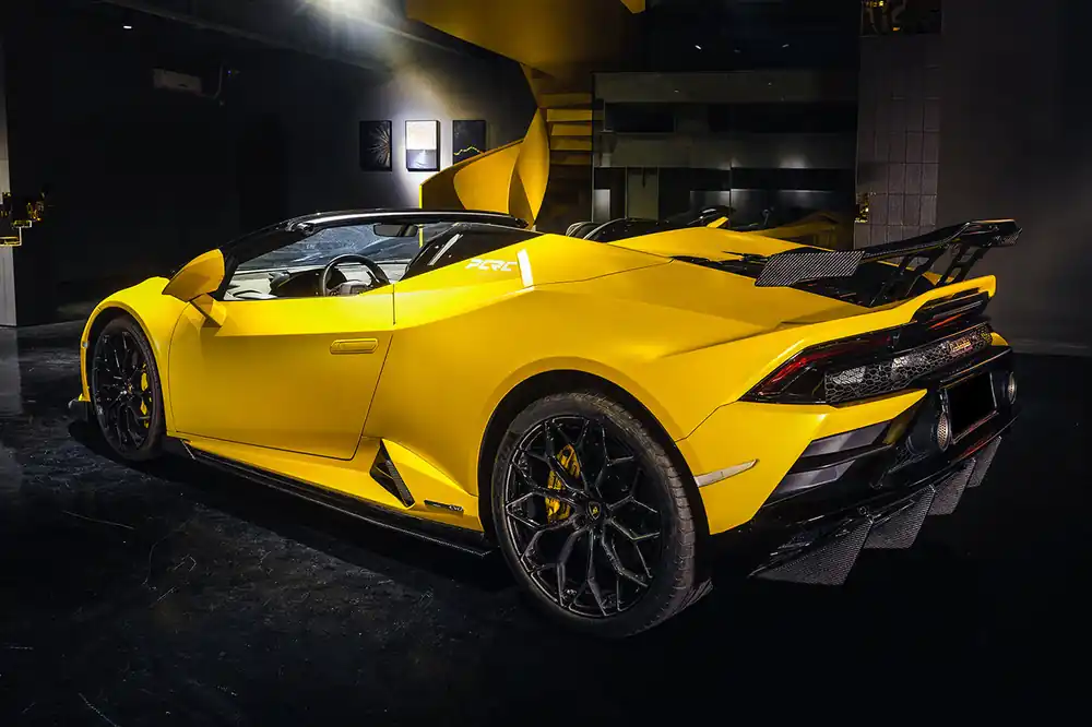 DarwinPRO 2019-2023 Lamborghini Huracan EVO OD Style Dry Carbon Side Skirts Under Board