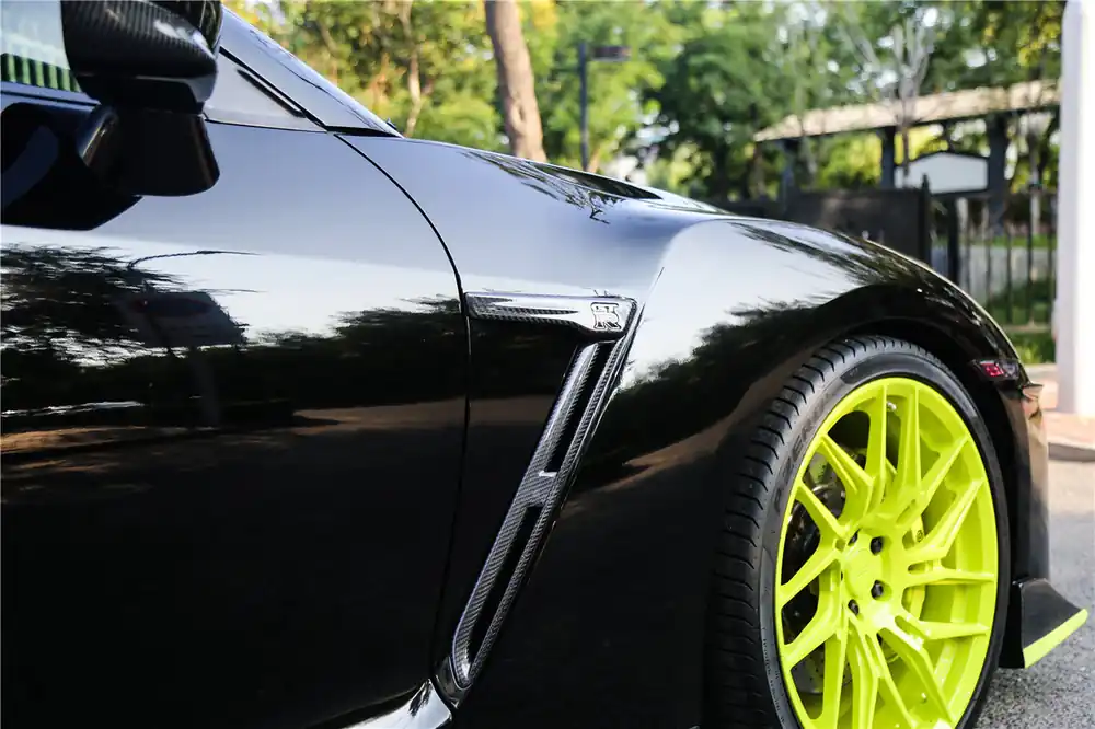 DarwinPRO Carbon Fiber Fender Vents | 2008-2023 Nissan GTR R35