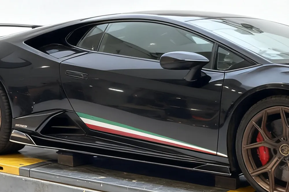 DarwinPRO ADV1 Style Autoclave Carbon Side Skirts | 2019-2025 Lamborghini Huracan EVO