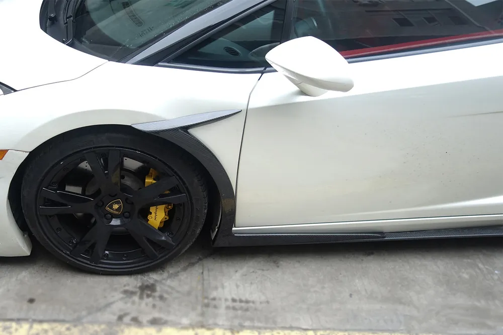 DarwinPRO VF Style Front Fender Flare | 2004-2008 Lamborghini Gallardo