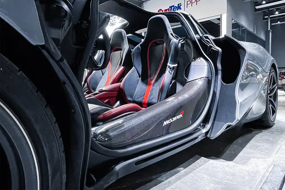 Carbonado Dry Carbon Fiber Door Sills | 2017-2023 McLaren 720S, 765LT