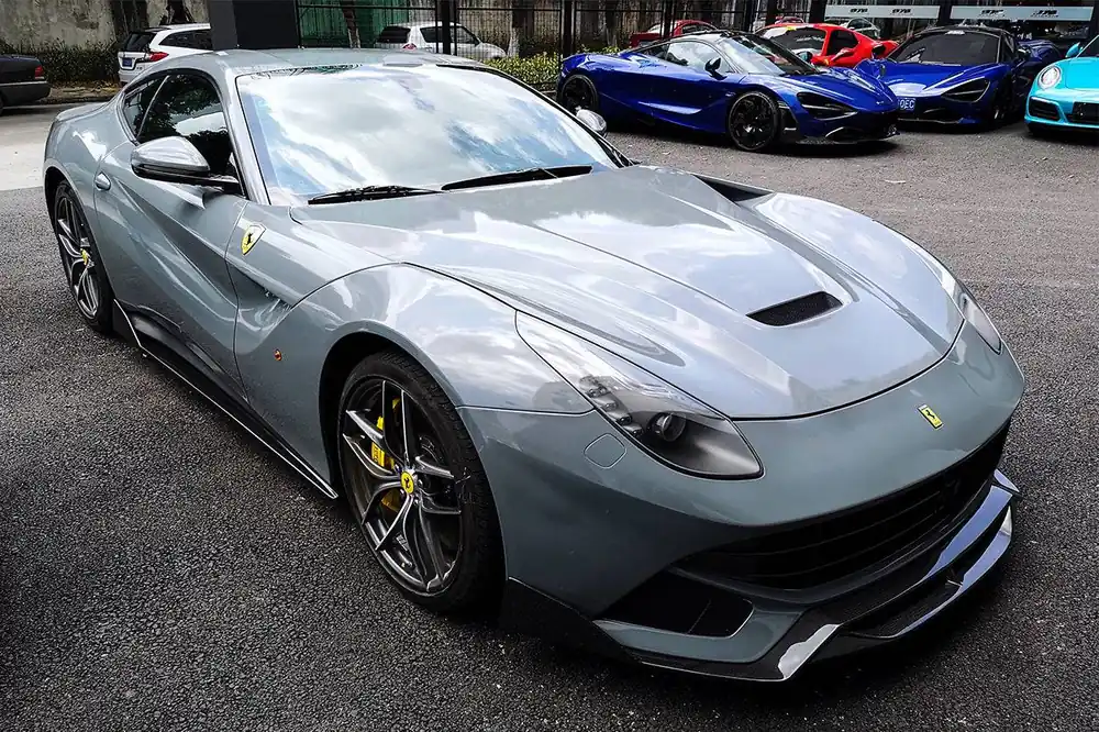 Carbonado DC Style Carbon Fiber Side Skirts | 2012-2017 Ferrari F12 Berlinetta
