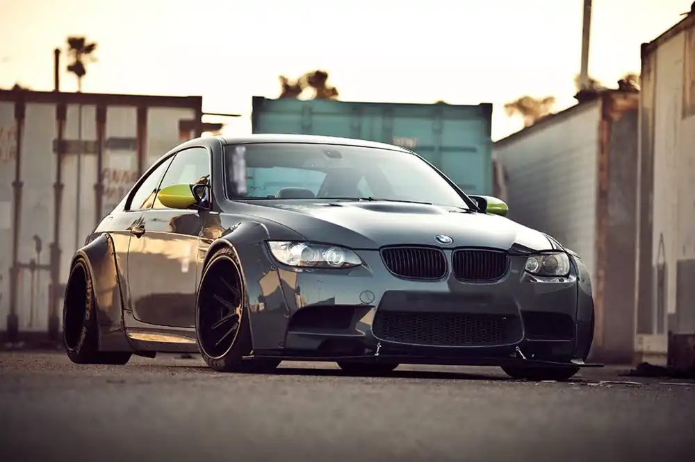 Carbonado 2008-2012 BMW M3 E92 E93 DE Style Wide Body Kit