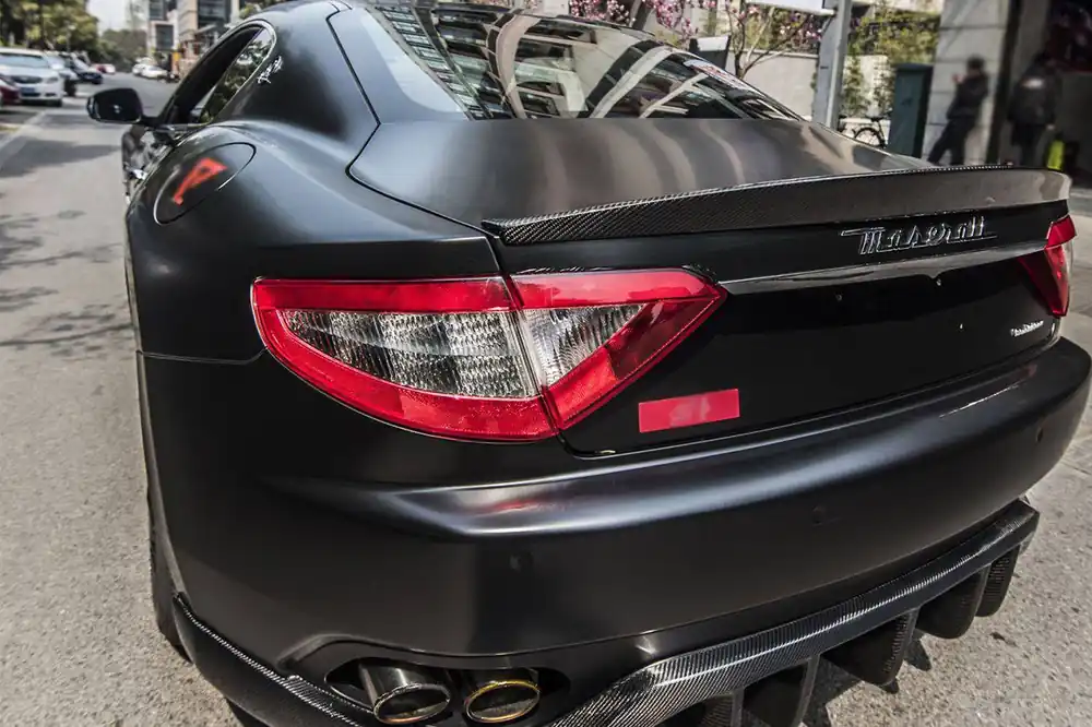 Carbonado 2007-2011 Maserati GranTurismo 4.2L Coupe 4.7L Convertible MC Style Carbon Fiber Trunk Spoiler